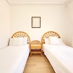 Penthouse With A Large Terrace Next To The Beaches Appartement Torrevieja