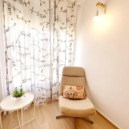 Penthouse With A Large Terrace Next To The Beaches טורבייחה