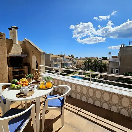 Apartment Penthouse With A Large Terrace Next To The Beaches